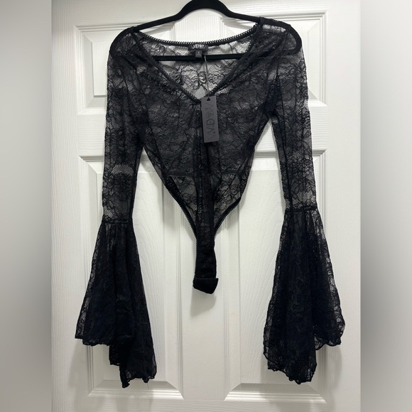 NWT Dolls Kill / Widow Lace Long Sleeve Bodysuit - Picture 1 of 5